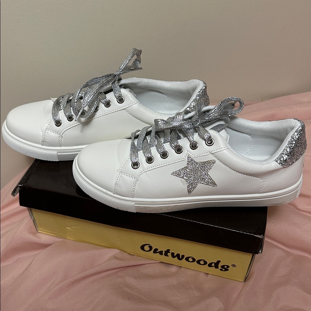 Outwoods Women Size 10 - Picture 3 of 5